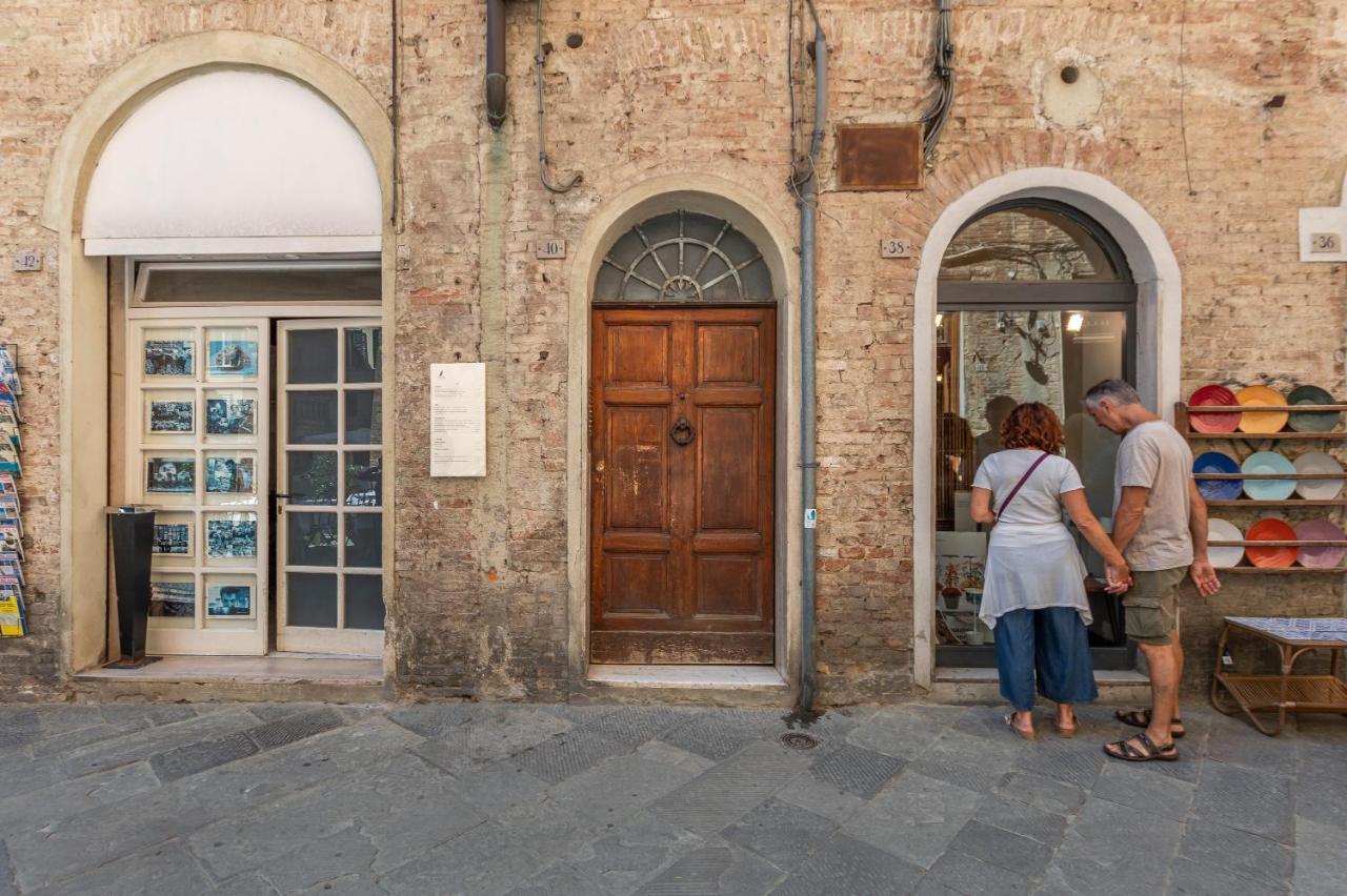 Colours Studio 10 M Away Piazza Del Campo 시에나 외부 사진